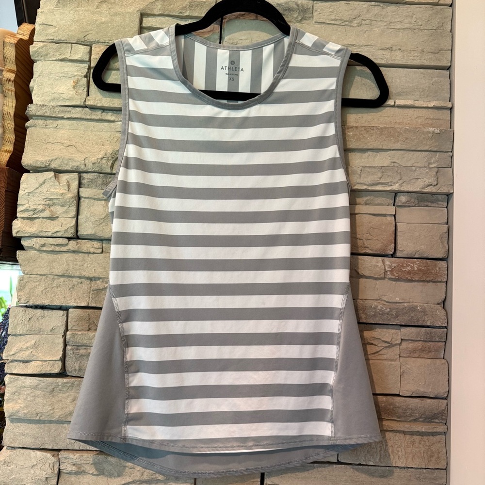 Athleta Women’s XS Gray White Striped Tank Top